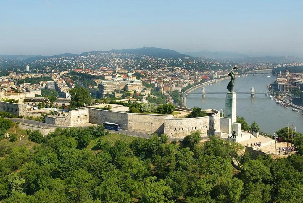 Deak Apartment Budapeszt Zewnętrze zdjęcie